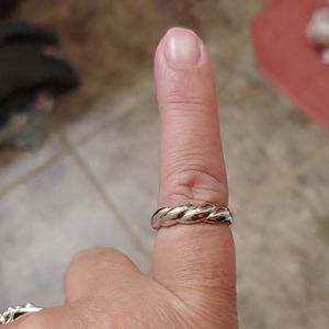 NWOT Lia Sophia Ring